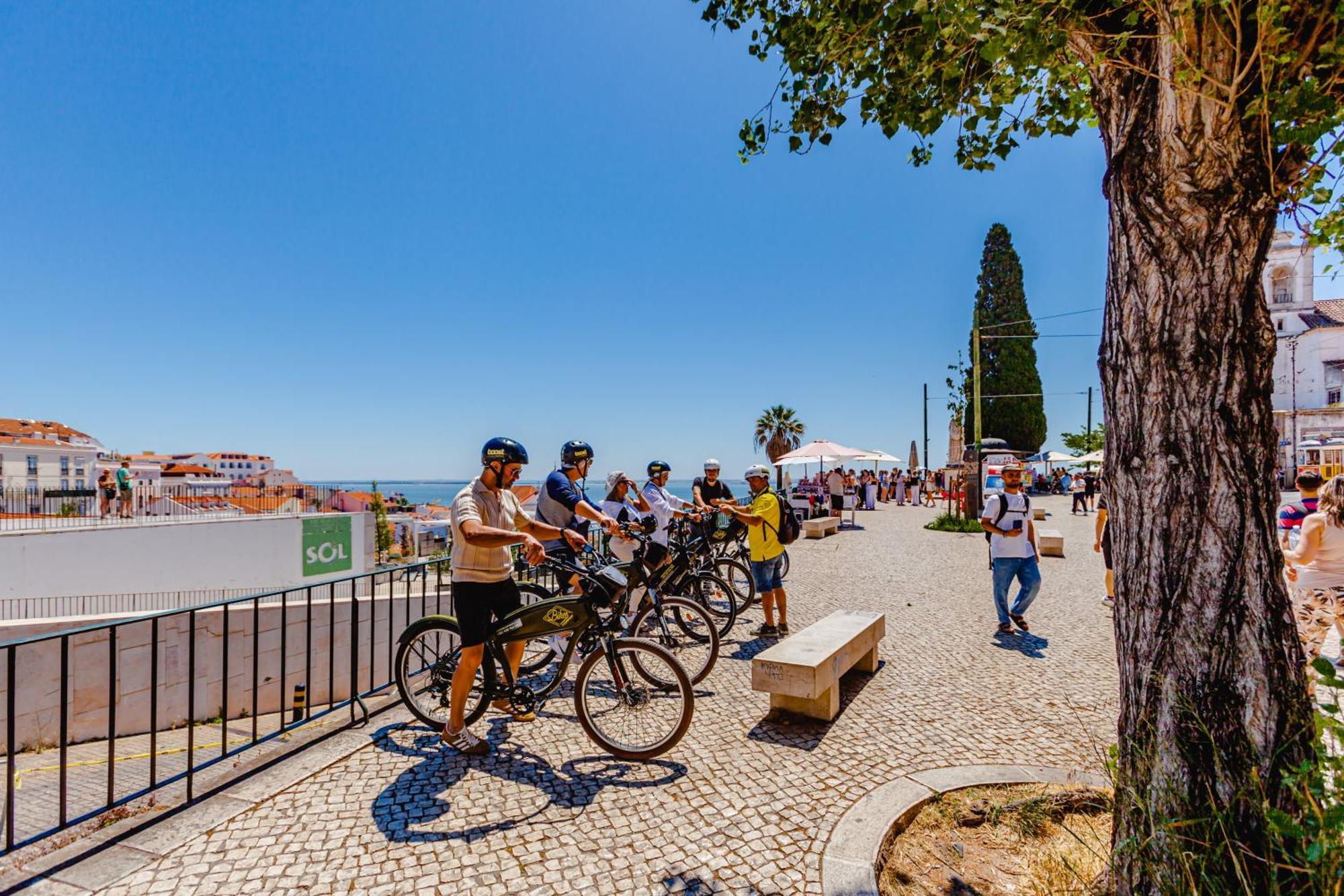 Апартаменты Visit Lisbon4Fun - Alfama Экстерьер фото
