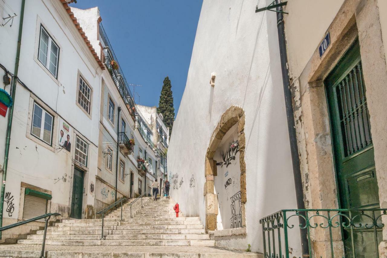 Апартаменты Visit Lisbon4Fun - Alfama Экстерьер фото